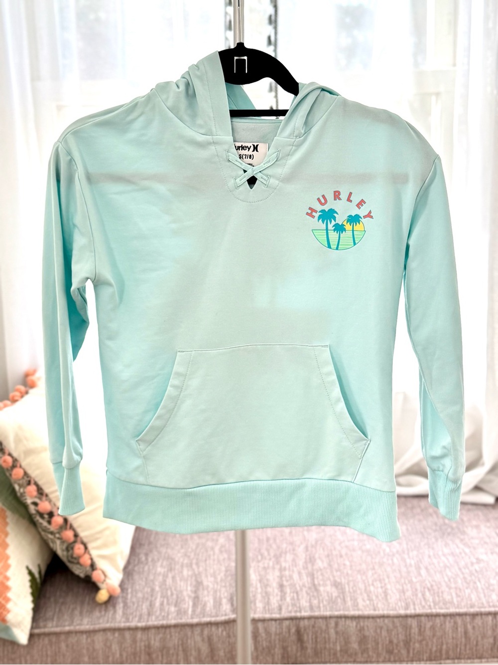Hurley - Girls' Mint Pullover Hoodie - Palm Graphic - Size 7/8